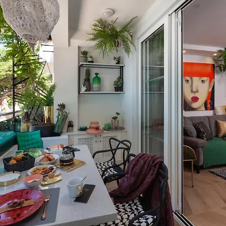 'hedonist' Lägenhet