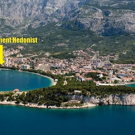 'hedonist' * Makarska